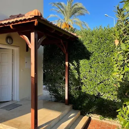 Excellent 3 Storey With A Swimming Pool Belek